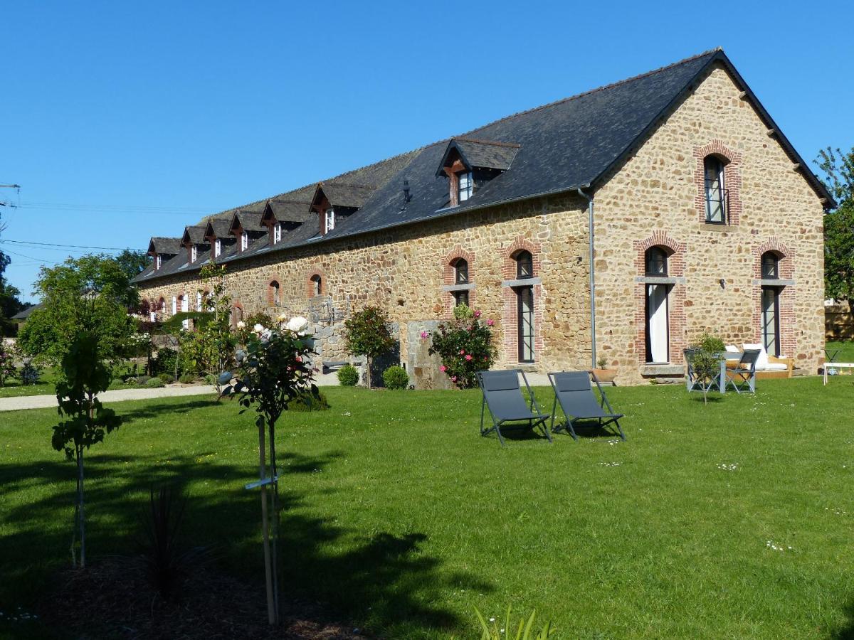 La Sellerie Bed & Breakfast Romagne  Exterior photo